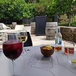 Monasterio De 3*