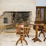 Monasterio De 3*