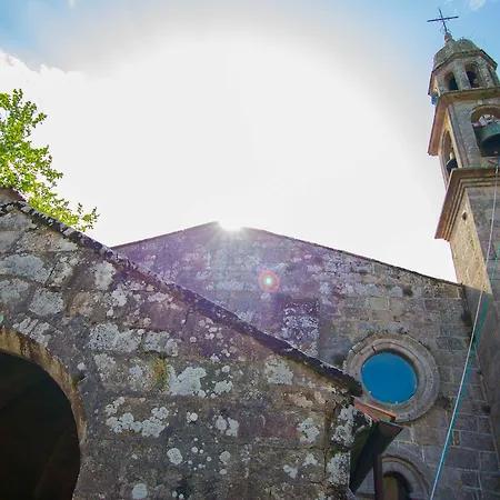 Monasterio Y De
