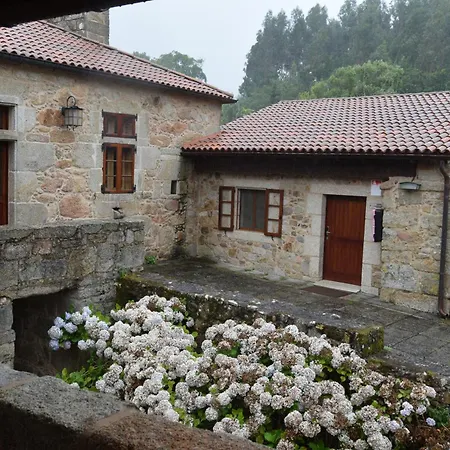 Monasterio Y De