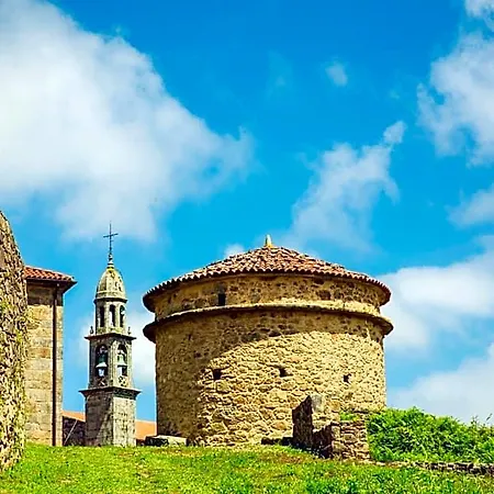 Monasterio De Moraime