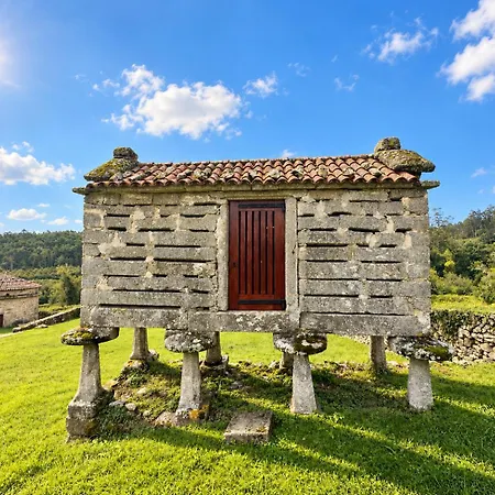 Monasterio De Moraime
