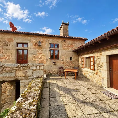 Monasterio De 3* Moraime