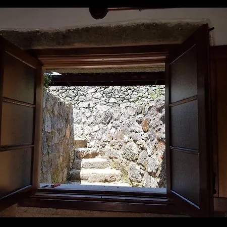 Penzion Monasterio Y De 2*