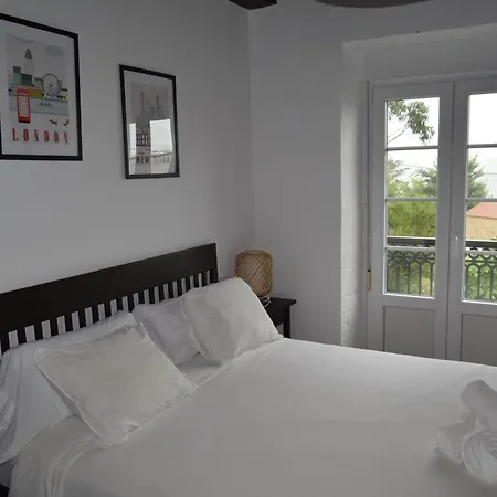 Monasterio De Penzion Moraime