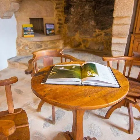 Penzion Monasterio De Moraime