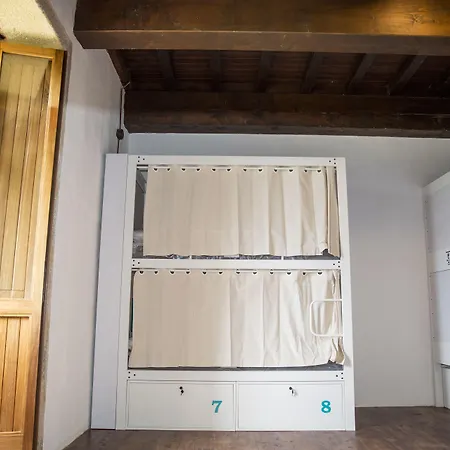 Casa de hóspedes Monasterio De 4*