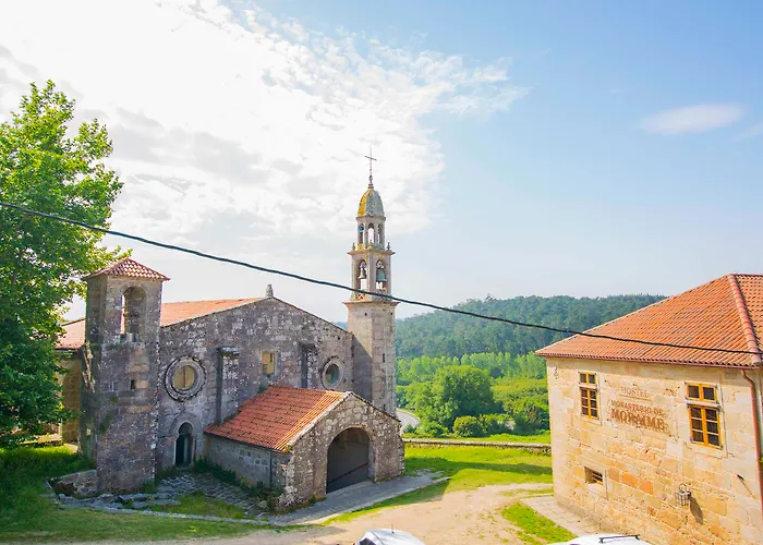 Pensjonat Monasterio De 3*