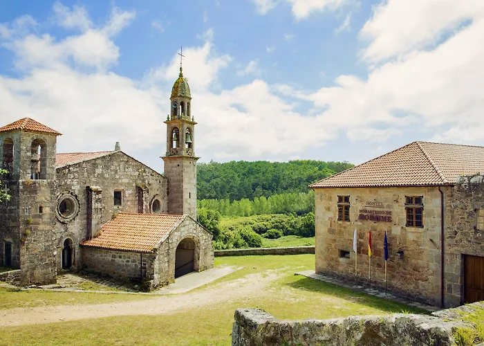 Monasterio De Pensjonat Moraime